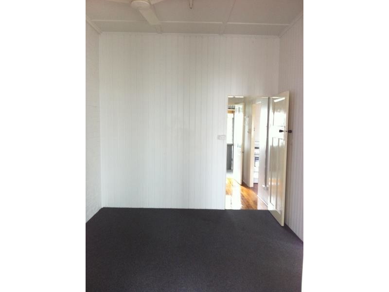 1/68 Denham Street, Rockhampton City QLD 4700
